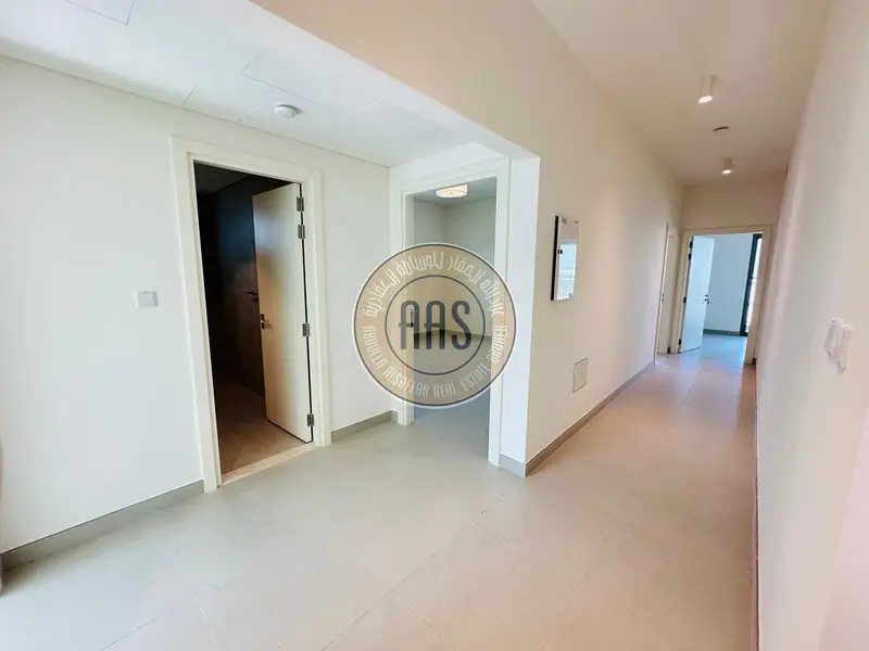 Luxary 4bhk+maidroom villa available for rent //Garden view villas //prime location