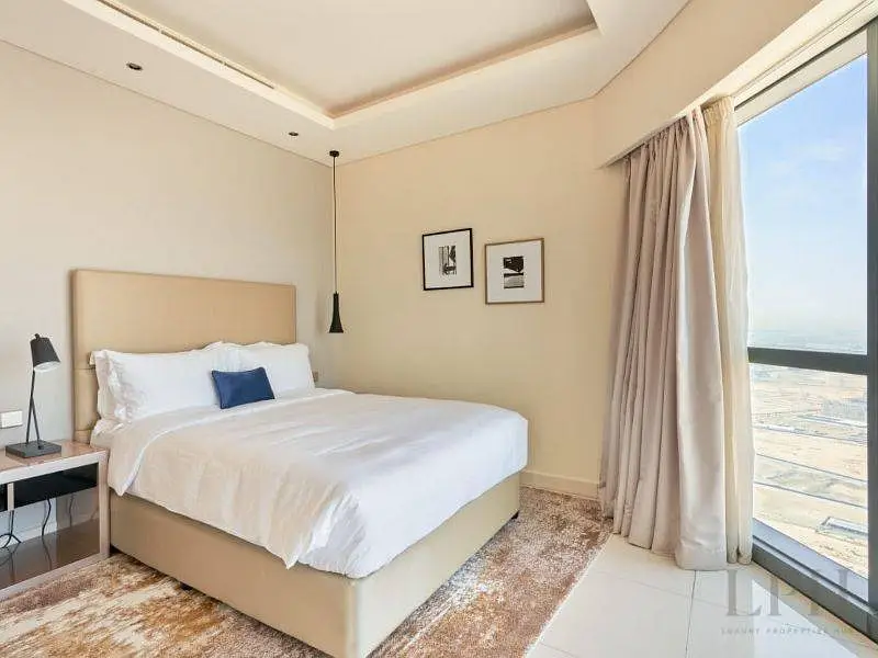 Burj View | Large Layout | Well-Maintained
