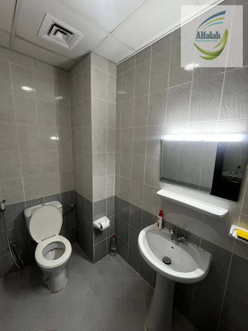 6 WhatsApp Image 2026-10-23 at 11.25. 21 PM. jpeg
