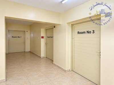 Building zum Verkauf in Al Hayl, Fujairah - Minimalist Corridor with Labeled Rooms. png