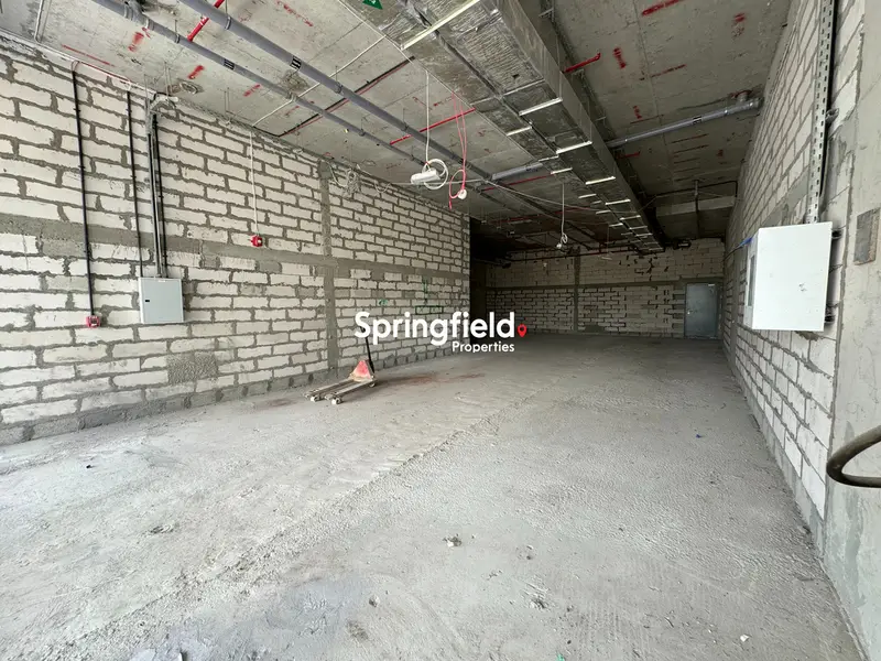 Large Retail Unit | Fully Tenanted | Ready