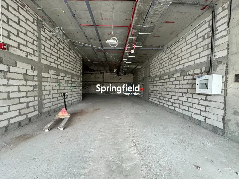 Large Retail Unit | Fully Tenanted | Ready