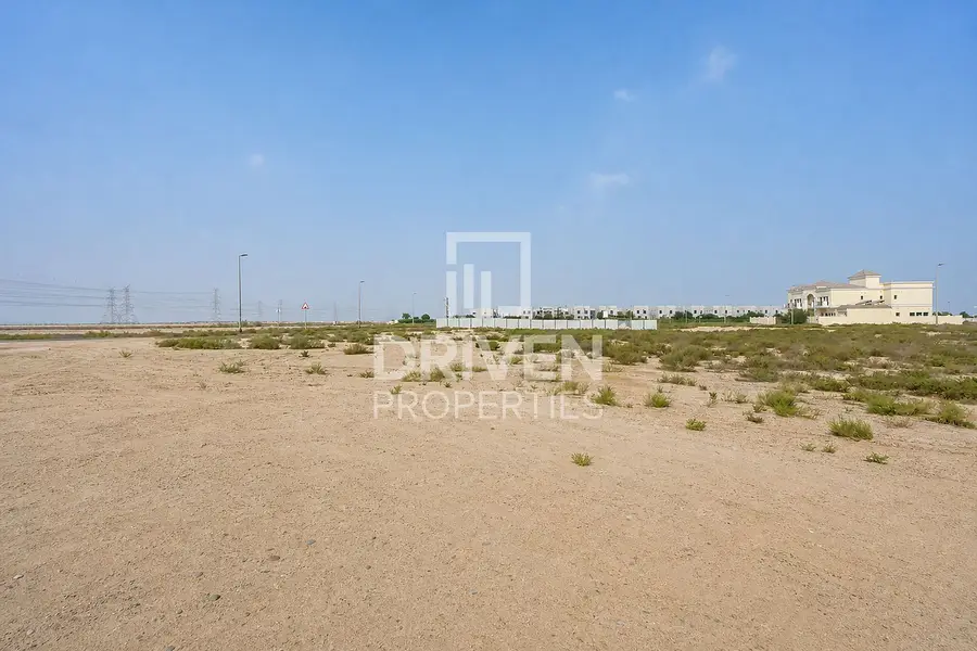 Freehold | PA10 | Great Price | Prime Location