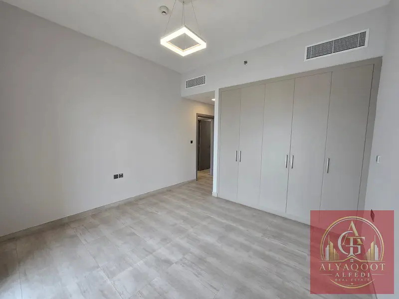 Spacious 2 Bedroom - 1 Month Free - Near Metro