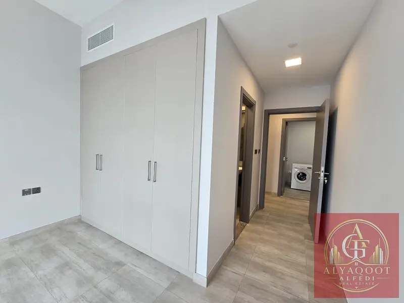 Spacious 2 Bedroom - 1 Month Free - Near Metro