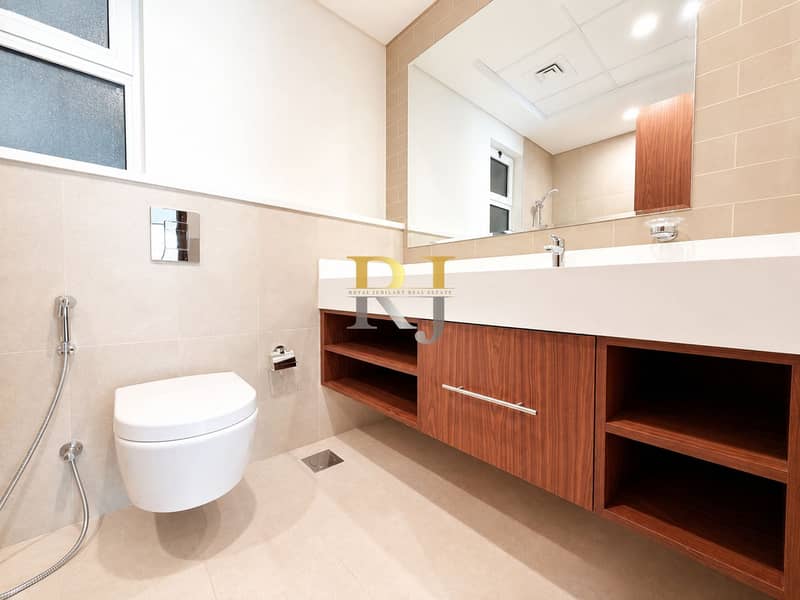 12 ChatGPT Image Aug 13, 2026, 04_40_02 PM (3). png