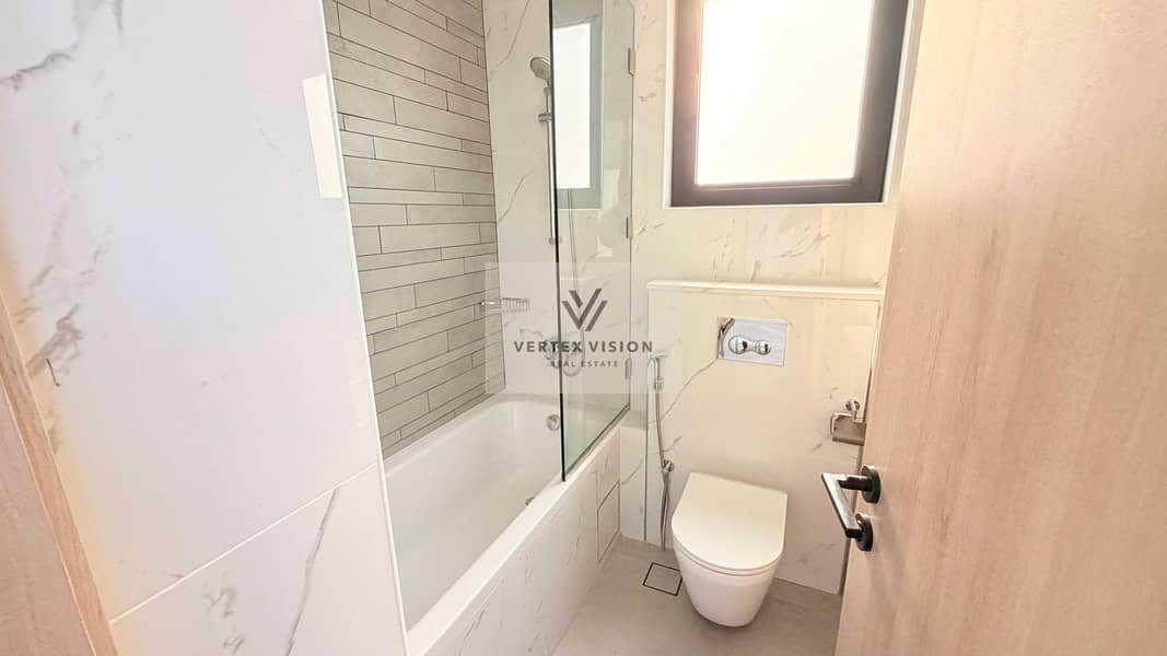 18 WhatsApp Image 2026-10-23 at 5.25. 03 PM. jpeg