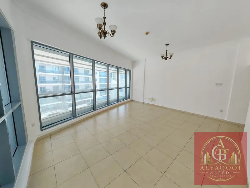 1 MONTH FREE - MODERN 3 BHK - FAMILY BUILDING