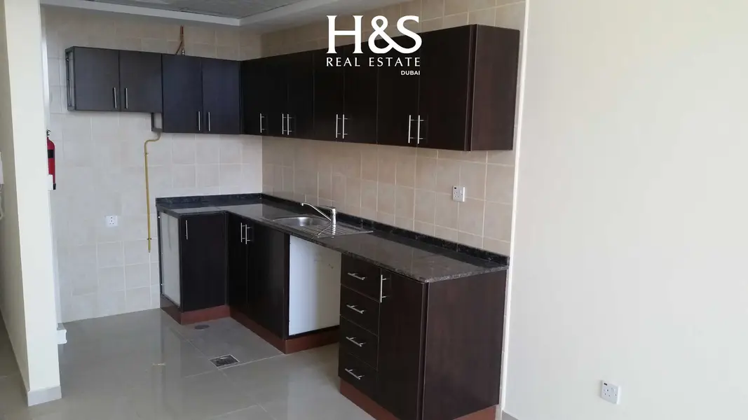 Upgraded Studio | High Floor | Golf Course View