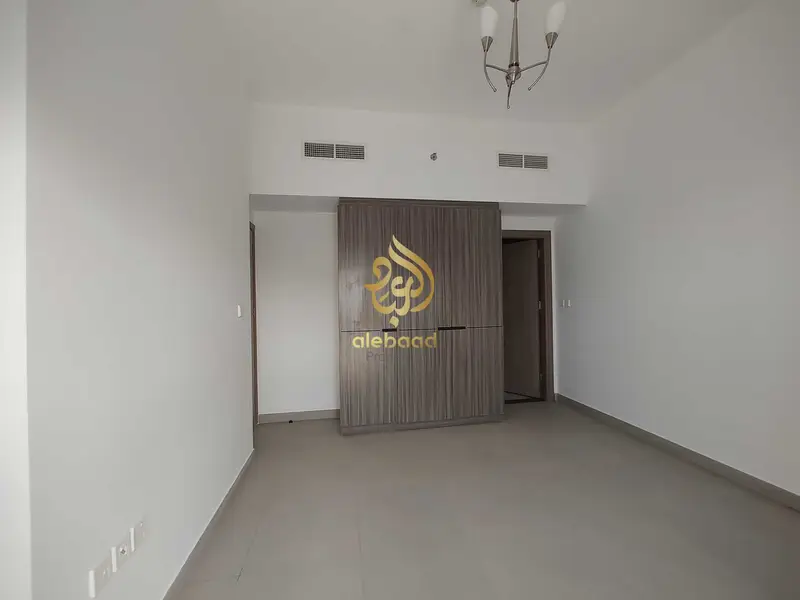 Bright 1BR Apartment | Pine Residence | Balcony & City Views