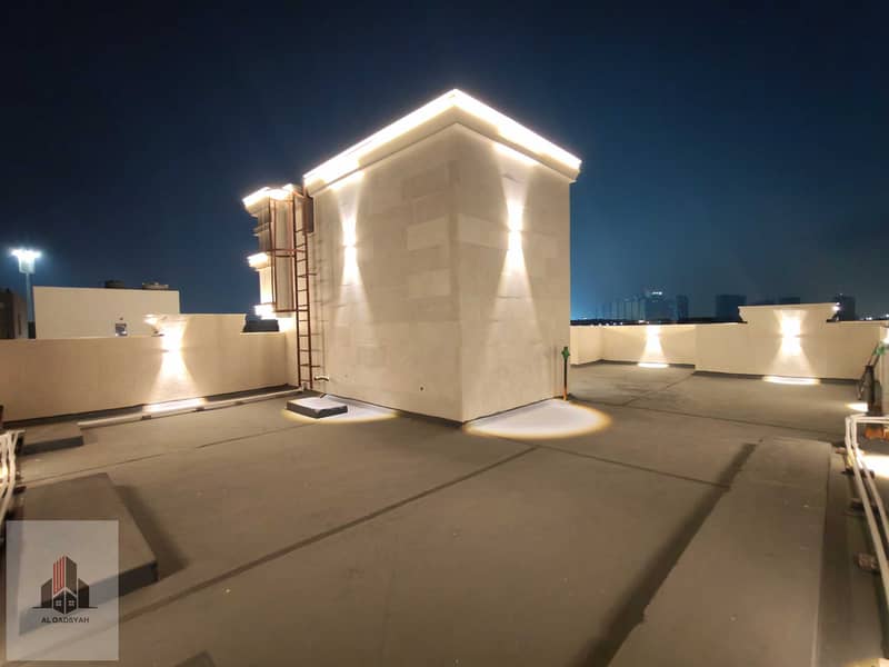 36 1000732652. jpg