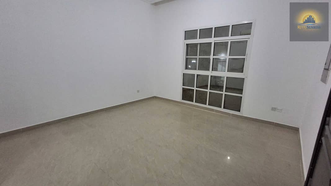 4 1000894621. jpg