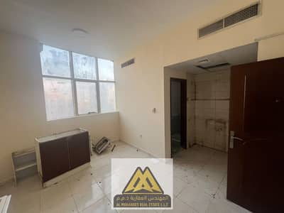 استوديو للايجار في الحميدية، عجمان - WhatsApp Image 2026-10-24 at 7.19. 02 PM. jpeg استوديو للايجار في الحميدية، عجمان - WhatsApp Image 2026-10-24 at 7.19. 02 PM. jpeg