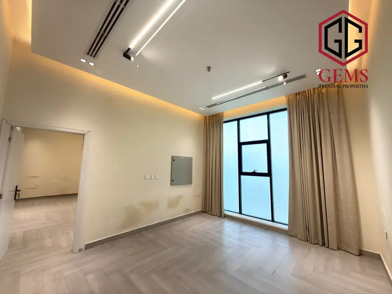 HIGH-QUALITY | MODERN DESIGN | GARDEN AREA