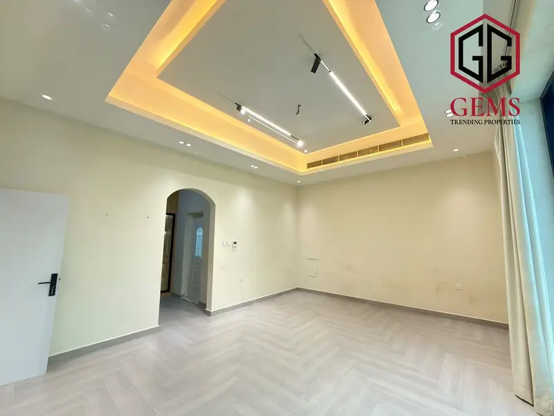 HIGH-QUALITY | MODERN DESIGN | GARDEN AREA