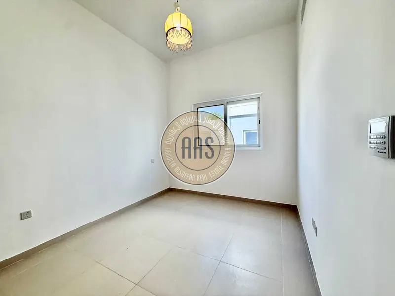 Luxurious 4bedrooms Villa||Multiple Options||Near to Amenities
