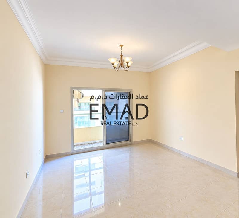 6 Bright Empty Apartment Living Room. png