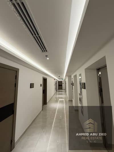 2 Bedroom Flat for Rent in Corniche Ajman, Ajman - WhatsApp Image 2026-10-24 at 5.25. 14 PM. jpeg 2 Bedroom Flat for Rent in Corniche Ajman, Ajman - WhatsApp Image 2026-10-24 at 5.25. 14 PM. jpeg
