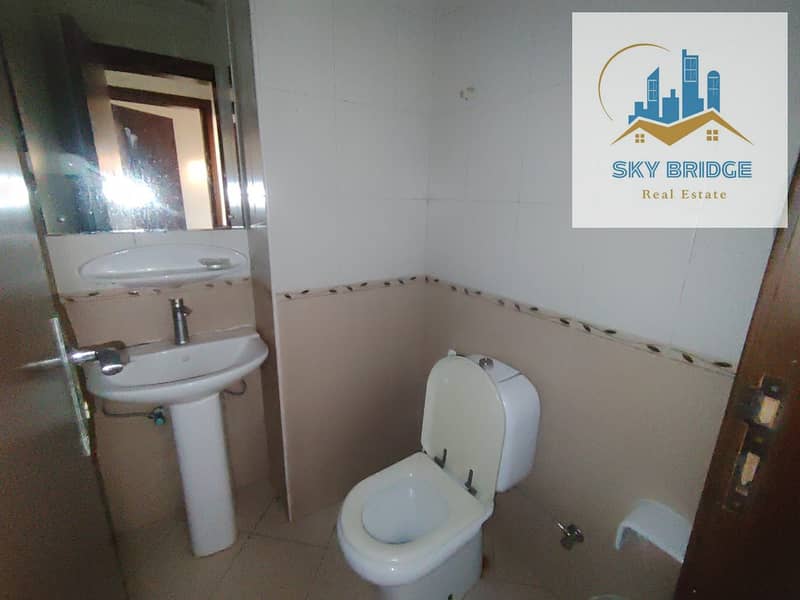 11 d55cdbdc-5a82-4b02-bdaa-976ded1aa4e6. jpg