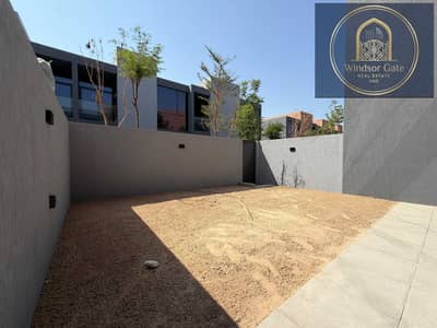 3 Bedroom Townhouse for Rent in Tilal City, Sharjah - 828c5651-75d8-4392-9c28-43a693d67a6f. jpg 3 Bedroom Townhouse for Rent in Tilal City, Sharjah - 828c5651-75d8-4392-9c28-43a693d67a6f. jpg