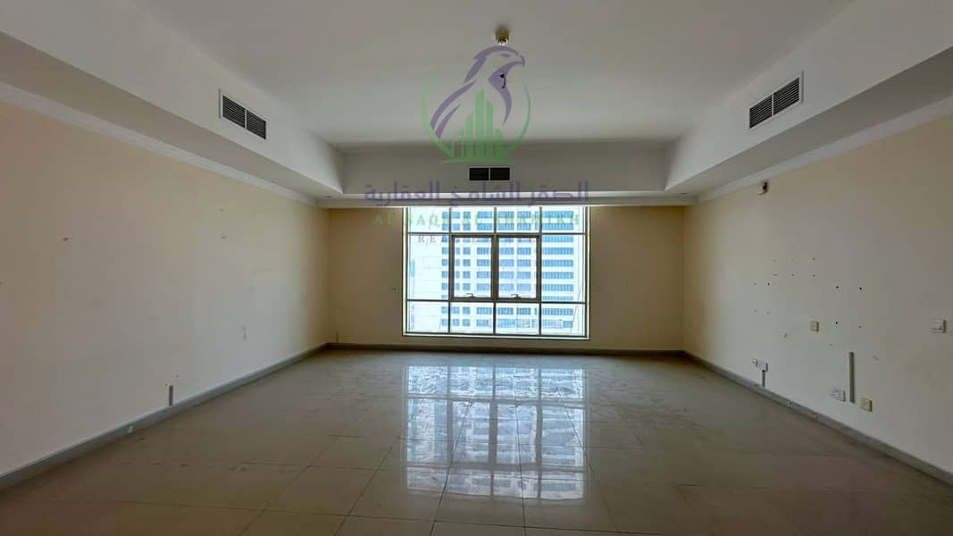 5 apartment-for-rent-2-bedroom-altaawn-alsharqh-living-room-04. jpg