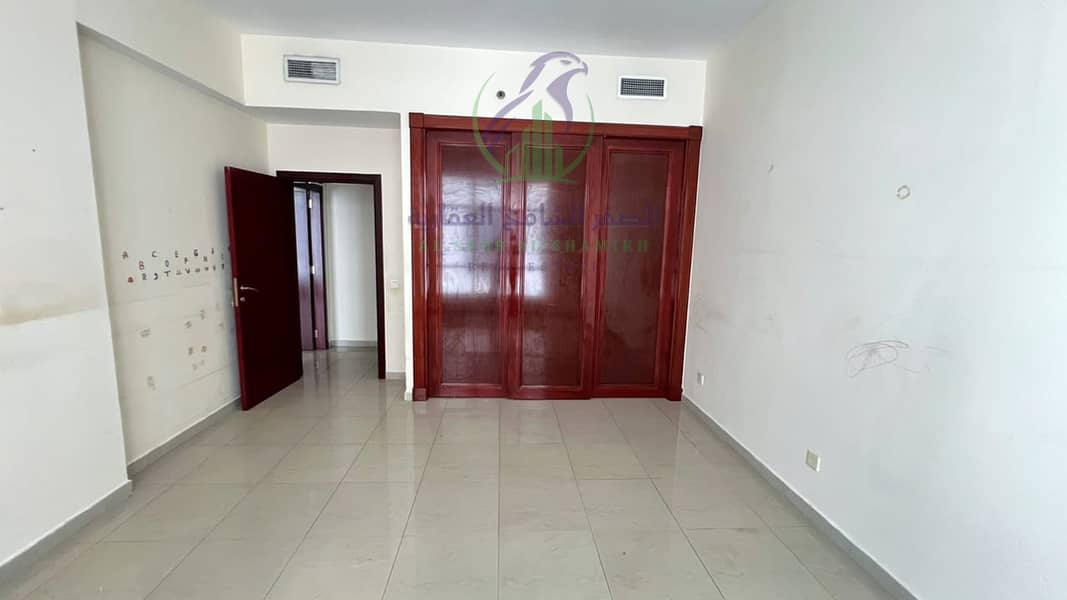 6 apartment-for-rent-3-bedroom-altaawn-alsharqh-bedroom-13. jpg