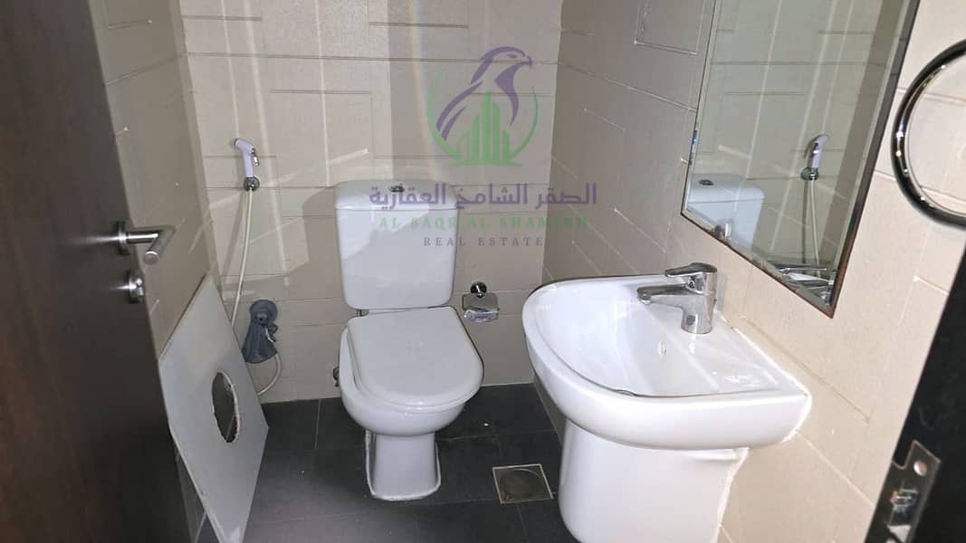 11 apartment-for-rent-1-bedroom-almmzr-alsharqh-bathroom-08. jpg