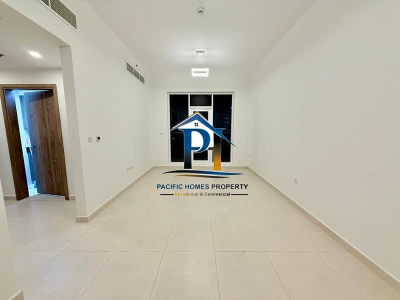 NEW BUILDING 1BHK - Al Nahda 2 - Family Area - Front of Bus Stop - Near Zulekha - 10 Mins to Airport*