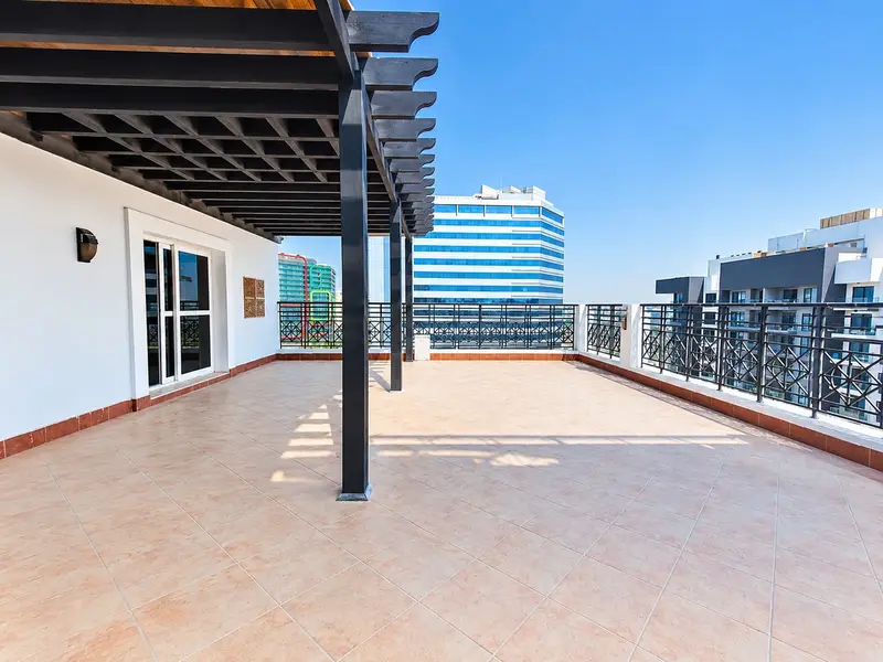 CHILLER FREE !! DUPLEX 3BHK+MAID ROOM !! READY TO MOVE