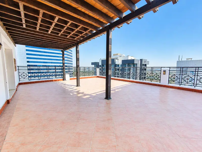 CHILLER FREE !! DUPLEX 3BHK+MAID ROOM !! READY TO MOVE