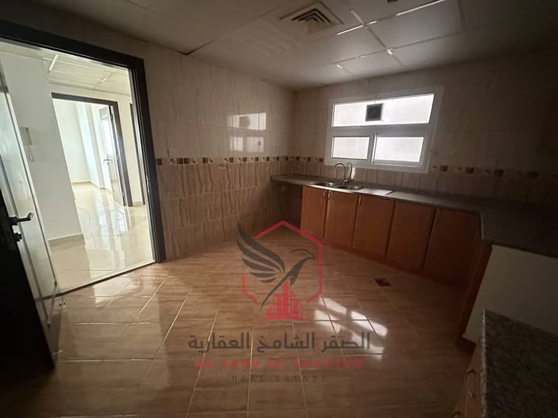11 4628e0b0-398a-460f-a936-10e8c14e0fb4. jpg