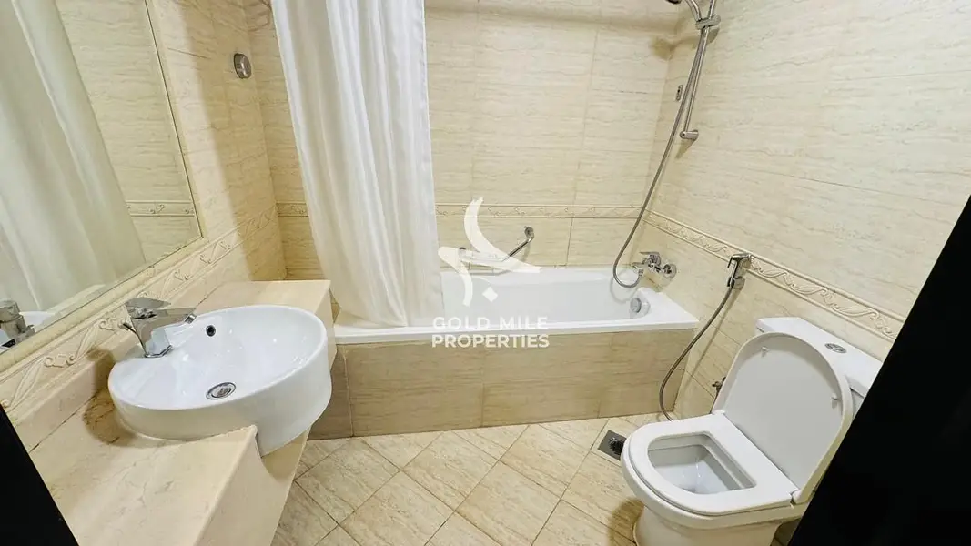 Prime Road View | Well Maintained | Furnished Unit