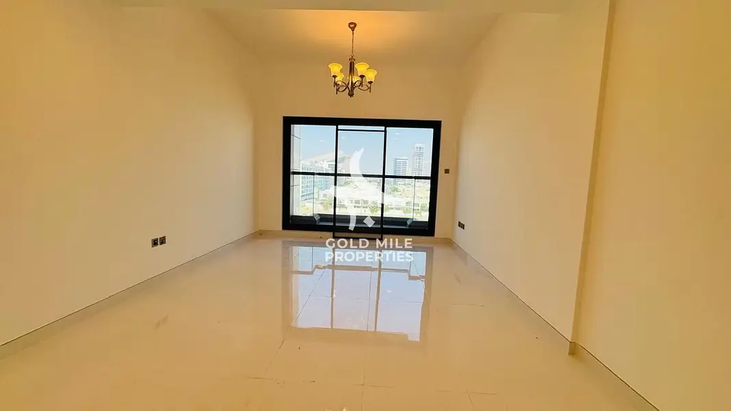 Family Residence | Close to Insurance Market | 15 Days Free