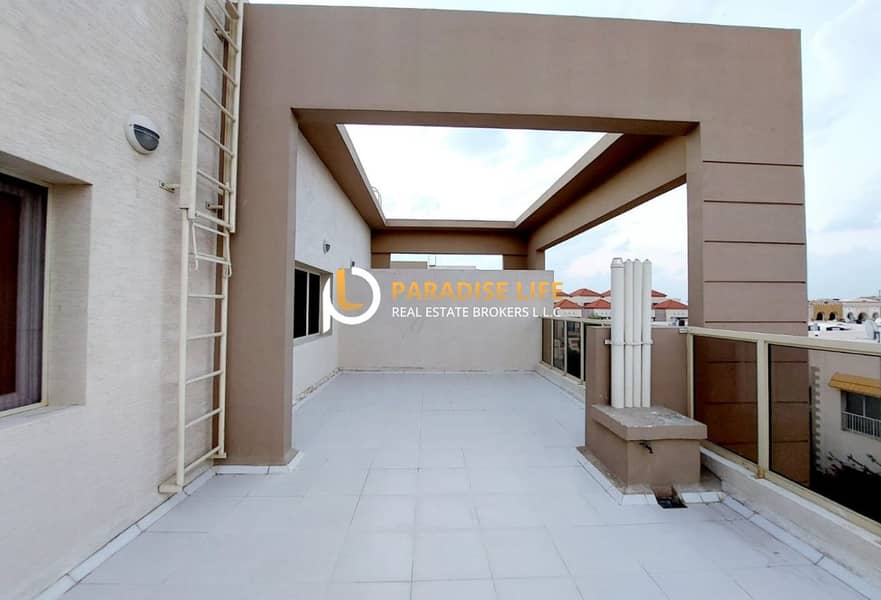 12 4bhk (11). jpg