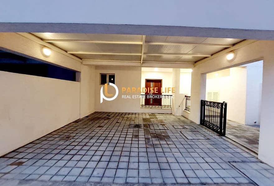 13 4bhk (12). jpg