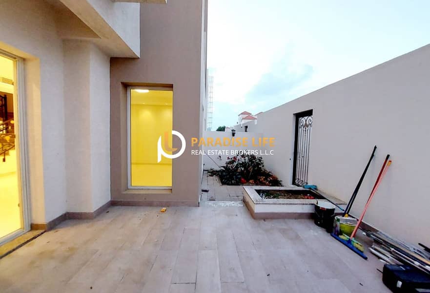 15 4bhk (14). jpg