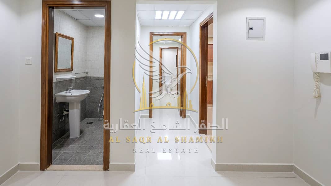 8 ثلاث-غرف-وصالة-للا-يجار-3-غرف-القصبا-الشارقة-صورة-العقار-re-001-03. jpg