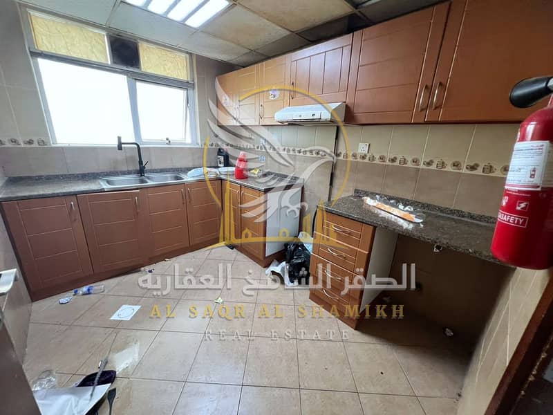 9 غرفة-وصالة-للا-يجار-1-غرف-القليعة-الشارقة-صورة-العقار-re-001-04. jpg