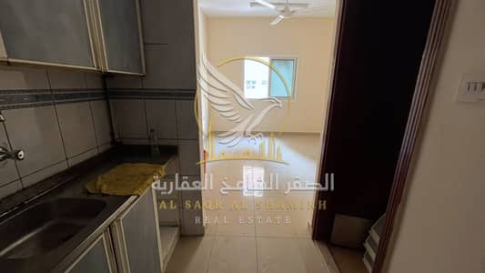 Studio zum Miete in Al Nabba, Sharjah - استوديو-للا-يجار-0-غرف-النباعة-الشارقة-صورة-العقار-re-001-04. jpg