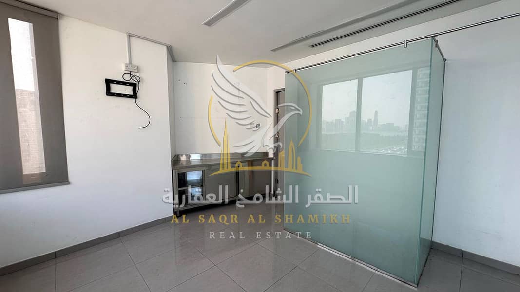 32 مكتب-للا-يجار-3-غرف-المجاز-1-الشارقة-صورة-العقار-re-001-31. jpg
