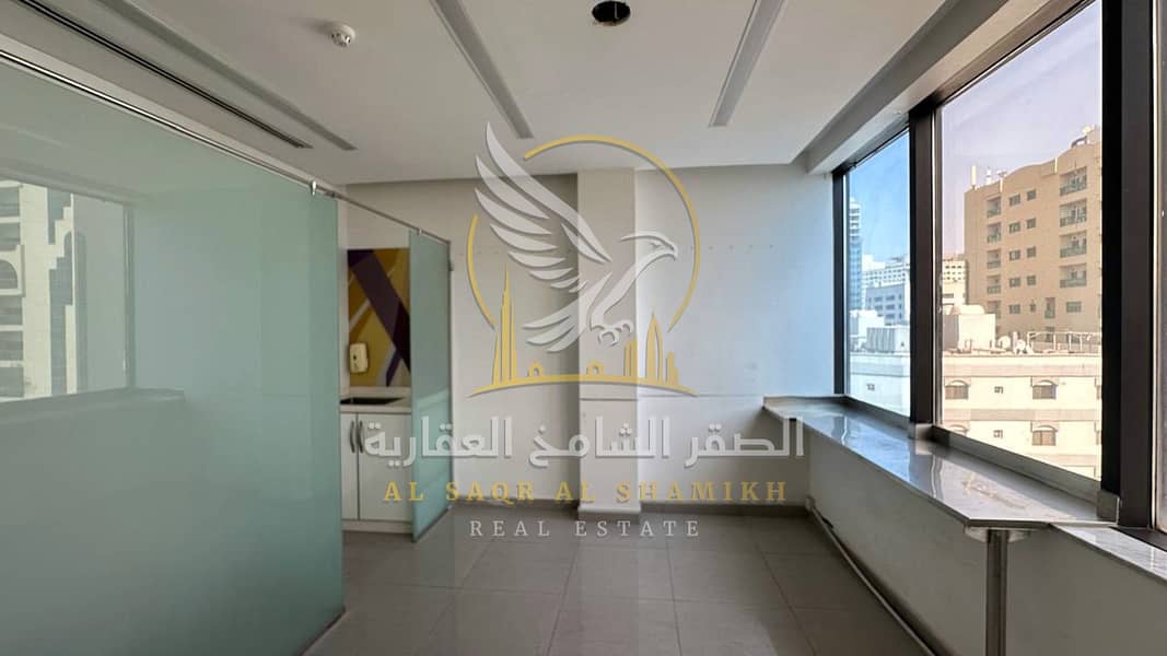 33 مكتب-للا-يجار-3-غرف-المجاز-1-الشارقة-صورة-العقار-re-001-32. jpg