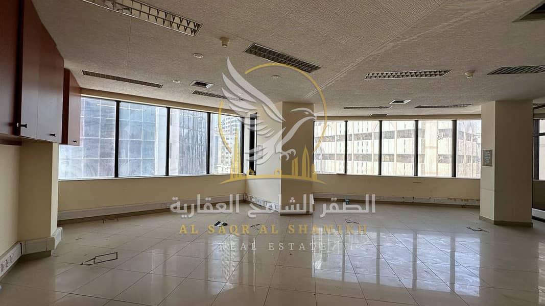 7 مكتب-للا-يجار-3-غرف-المجاز-1-الشارقة-صورة-العقار-re-001-08. jpg