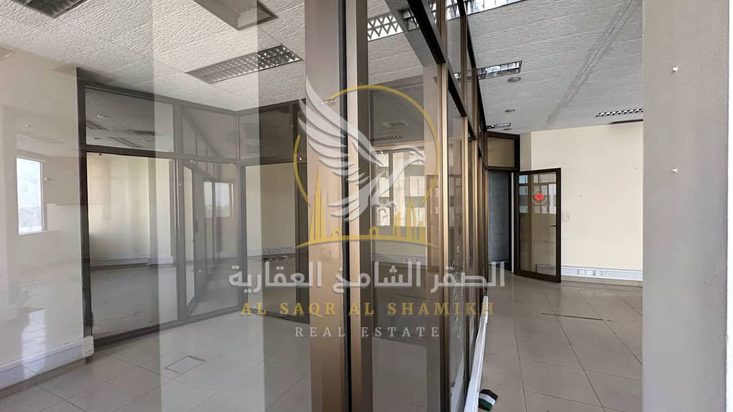 16 مكتب-للا-يجار-3-غرف-المجاز-1-الشارقة-صورة-العقار-re-001-16. jpg