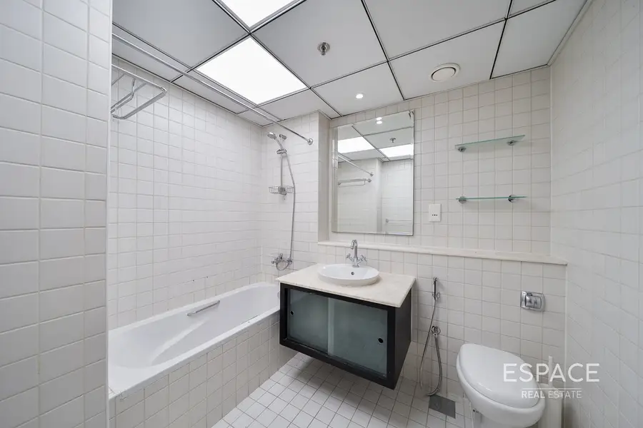 Open to Offers | 1+Study | Marina Views | Vacant