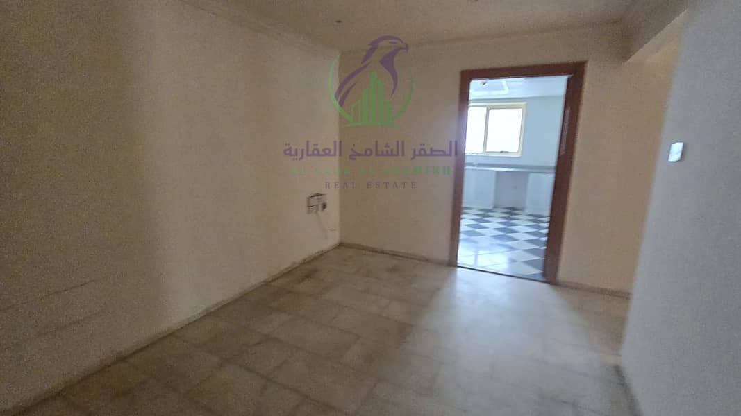 11 mhl-for-rent-alsharqh-property-17. jpg