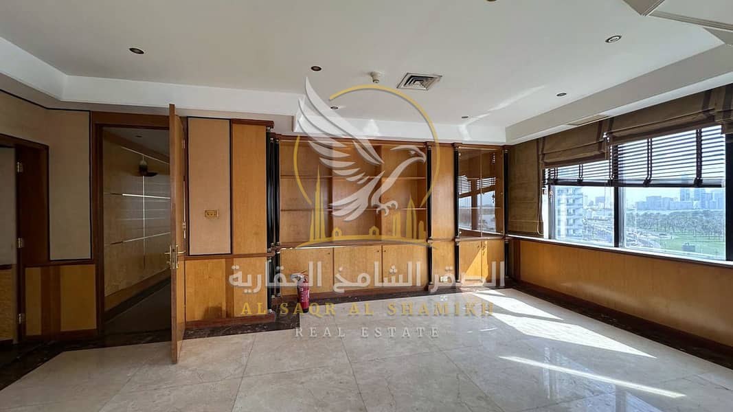 6 مكتب-للا-يجار-3-غرف-المجاز-1-الشارقة-صورة-العقار-re-001-02. jpg