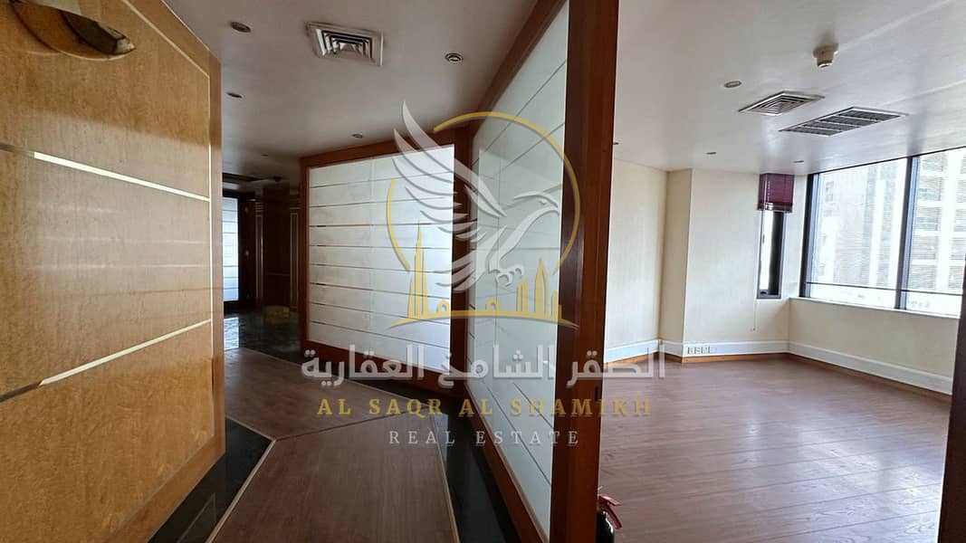 19 مكتب-للا-يجار-3-غرف-المجاز-1-الشارقة-صورة-العقار-re-001-16. jpg