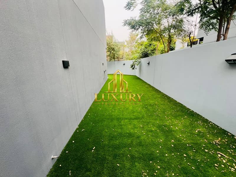 4 Corner 3BR Townhouse | All Master Bedrooms | Fully Landscaped | 3,300 Sqft | Robinia Masaa