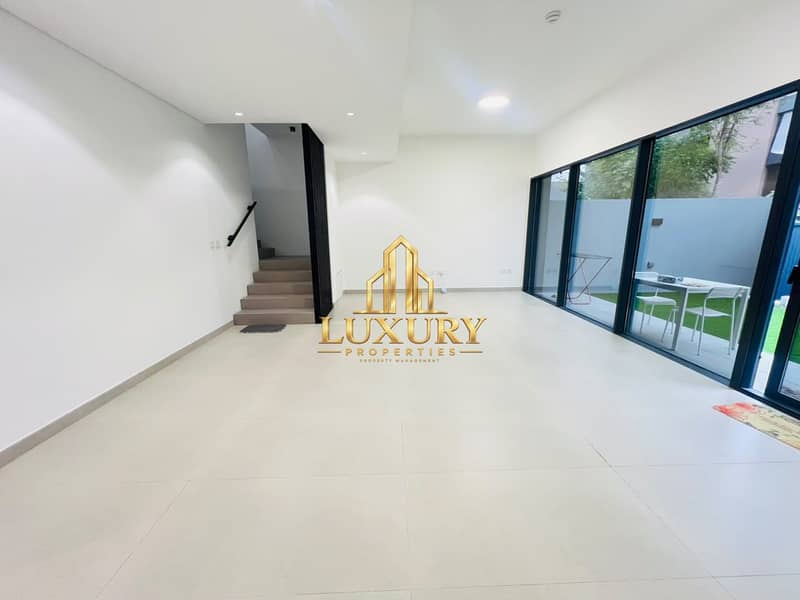 3 Premium Corner Townhouse | 3 Master Bedrooms | Fully Landscaped | Robinia Masaar