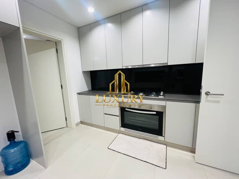 5 Premium Corner Townhouse | 3 Master Bedrooms | Fully Landscaped | Robinia Masaar